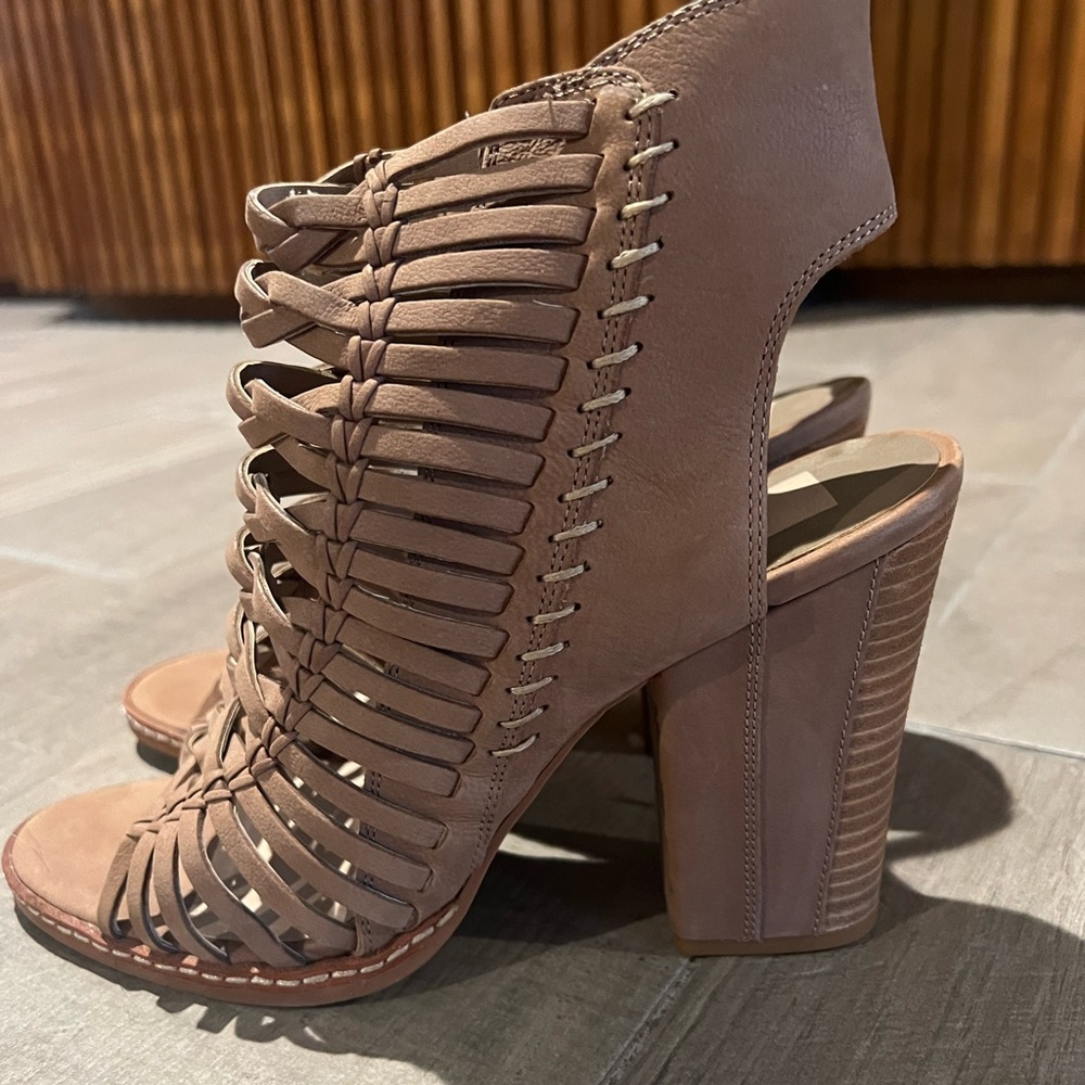 Dolce vita size 10 heels. Brown. Worn a few times. In good condition